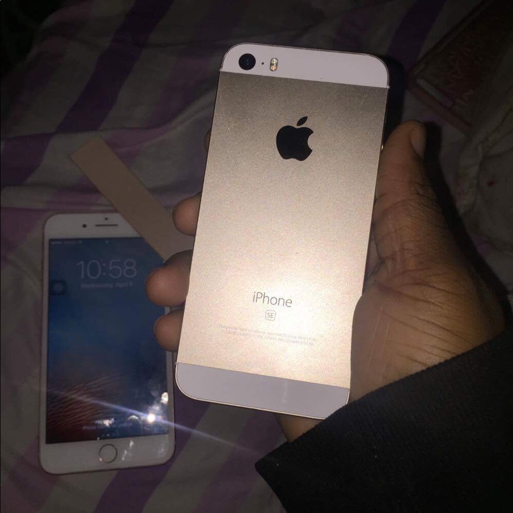 iPhone se for sale